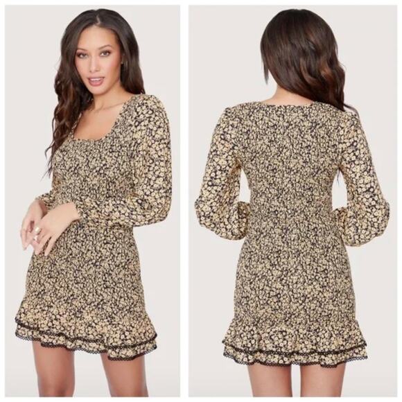 LOST + WANDER Pick Me Golden Hour Smocked Mini Dress Yellow Black {3M23} - Picture 2 of 7